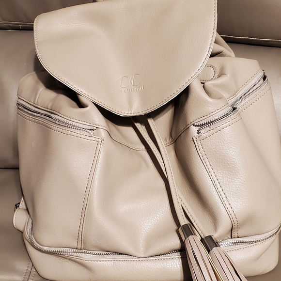 Citi Collective Journey Diaper Bag - Picture 1 of 9